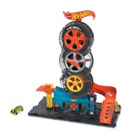 Hot Wheels® City Super Twist Tire Shop -leikkisetti