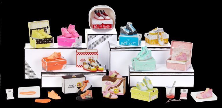 Miniverse Kenkäyllätyssetti