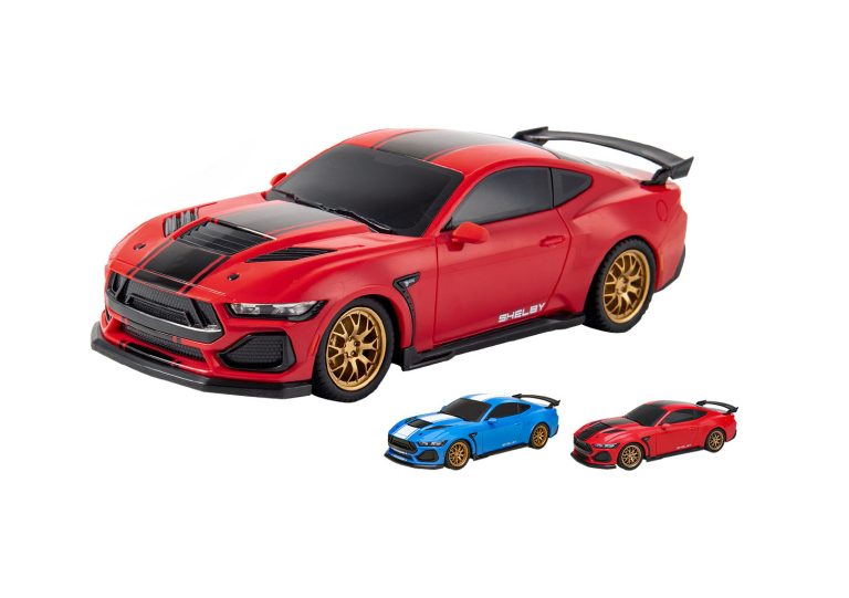 Koolspeed Shelby Super Snake valoilla ja äänillä